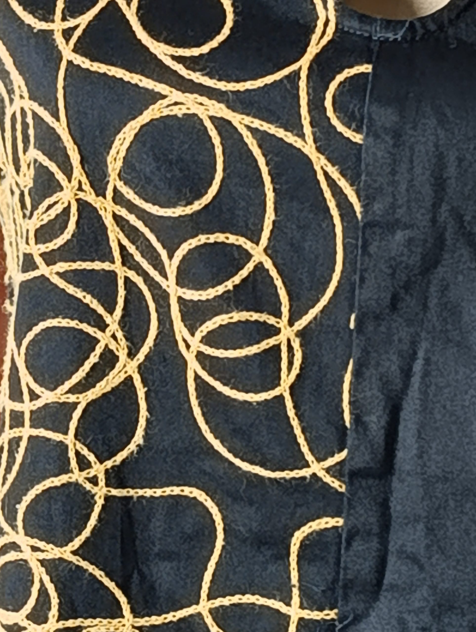 Robe courte graphique noire et or - Taille 40 – Image 3