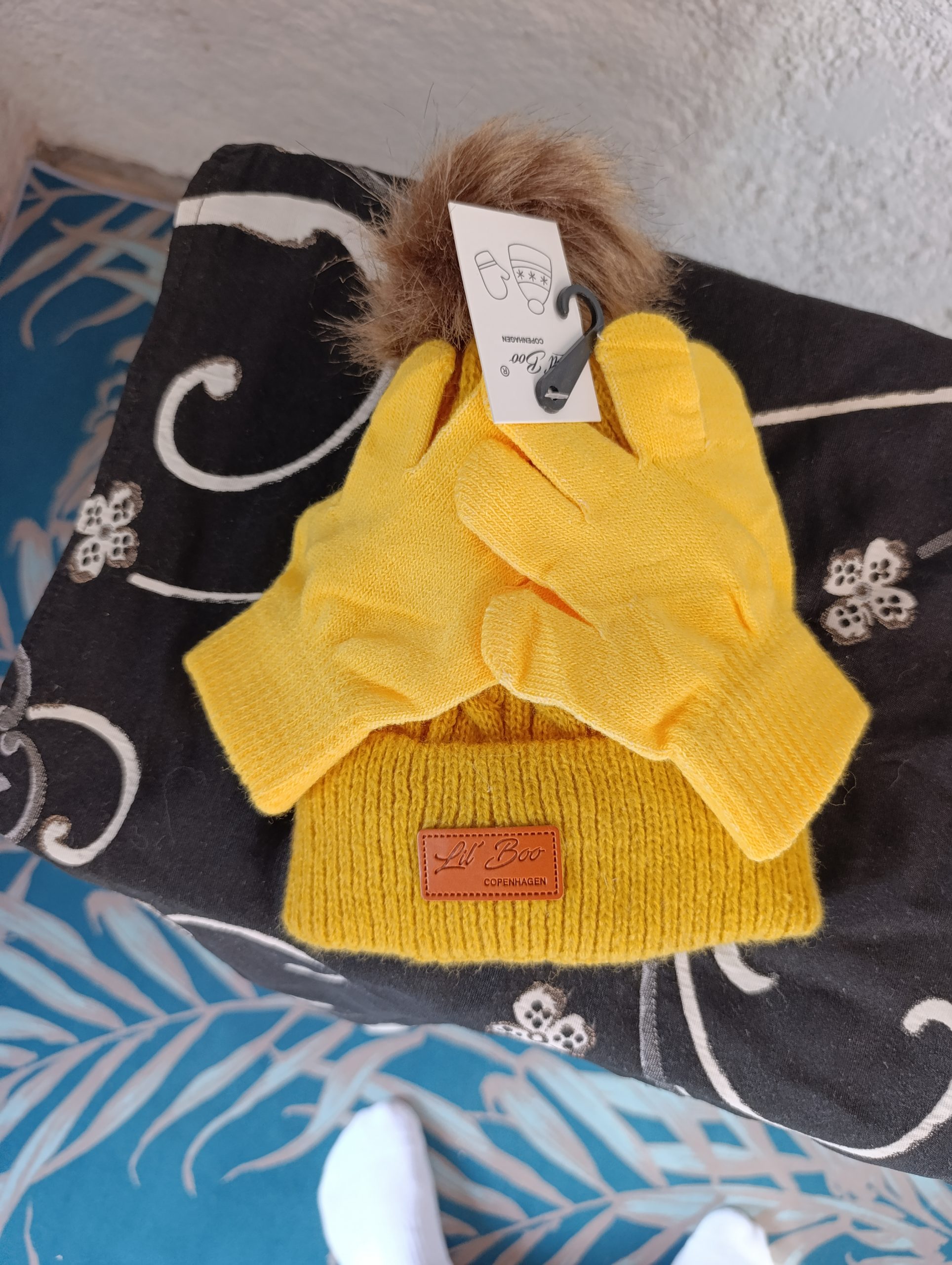 Ensemble bonnet + gants "Lil'Boo" enfant - Neuf de face