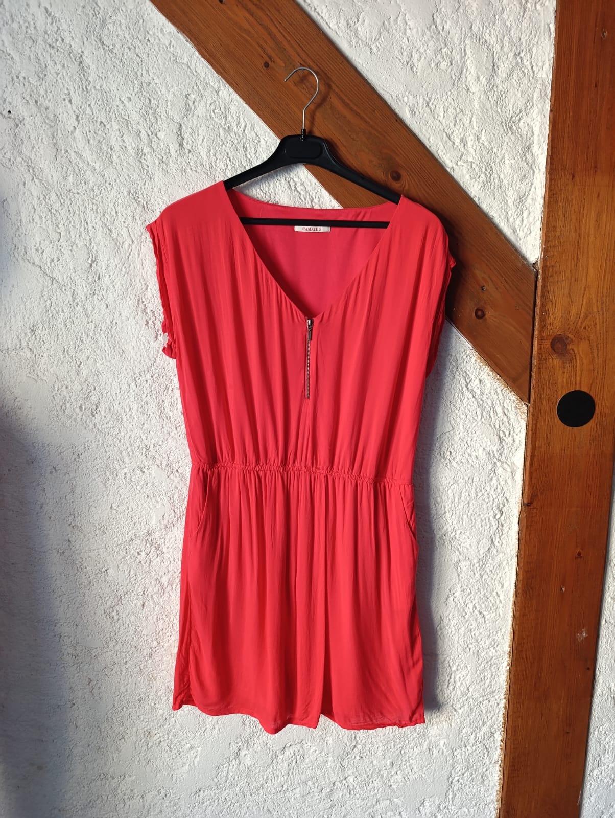 Robe Fluide Corail à Zip - "Camaïeu" - Taille 44 de face