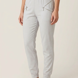 Pantalon casual - Taille XL porté