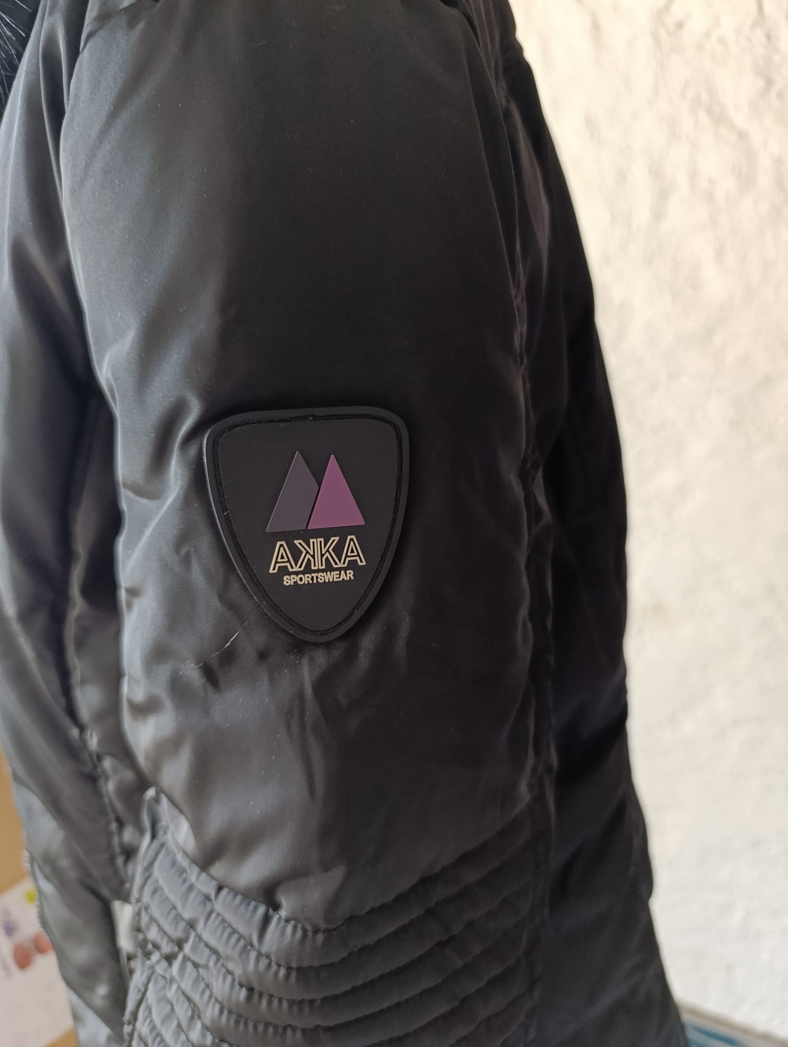 Doudoune longue à capuche - "AKKA" - Taille L logo