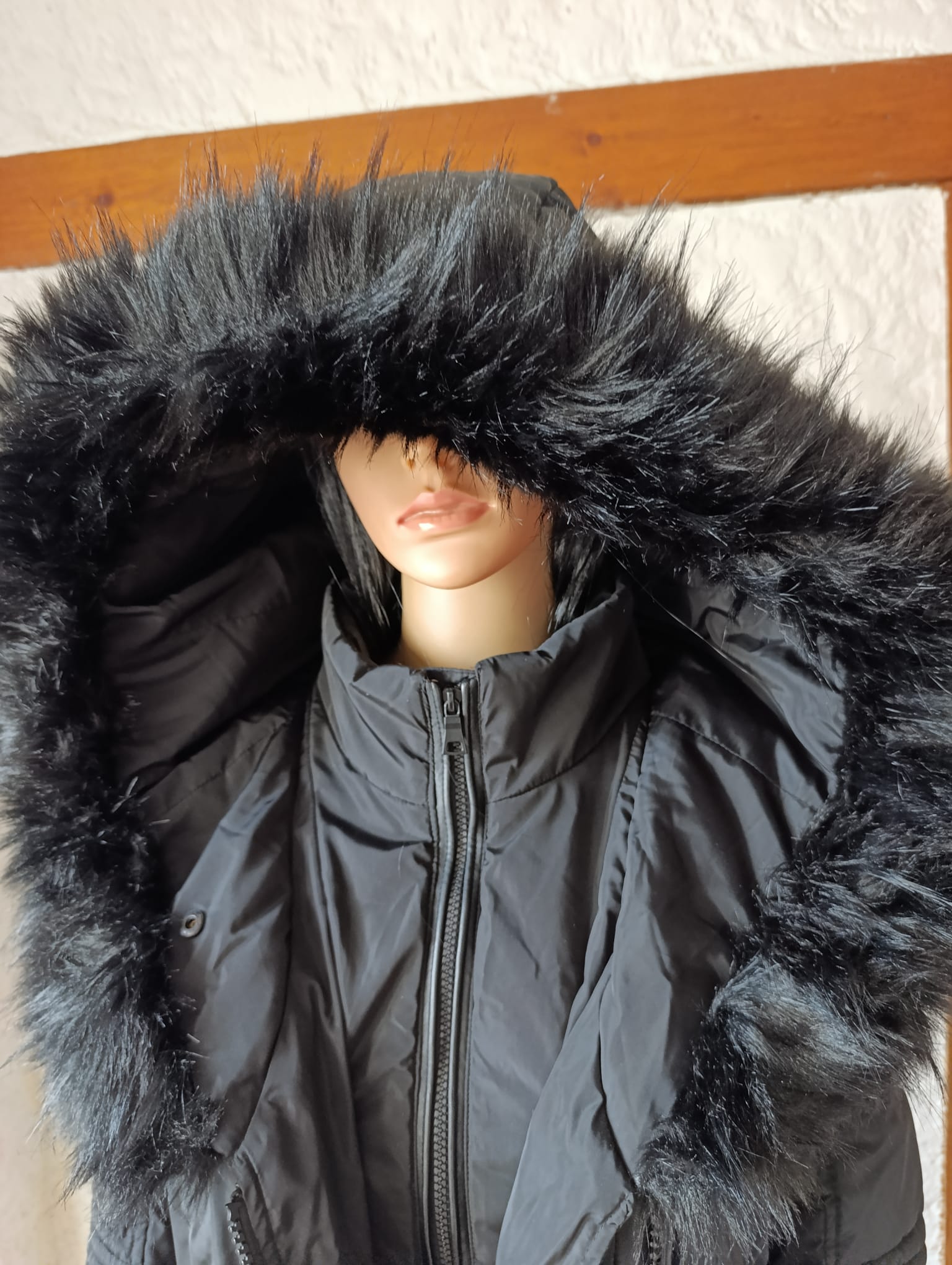 Doudoune longue à capuche - "AKKA" - Taille L capuche