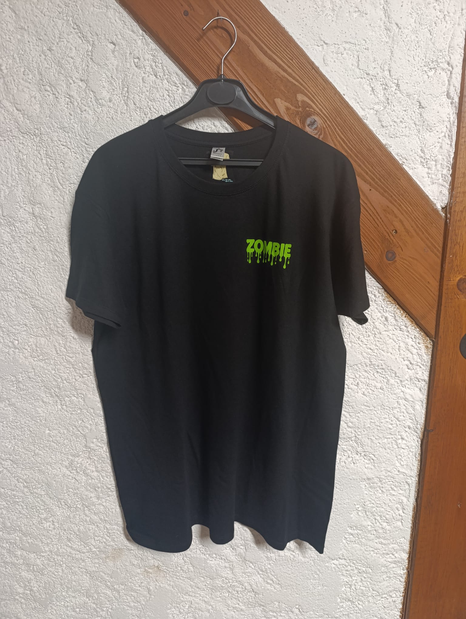 T shirt Zombie Flo de face